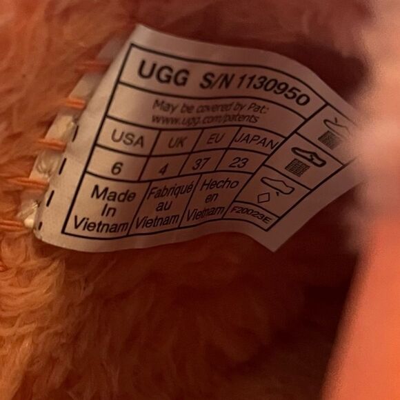 UGG Pink Fuzz Sugar Slipper‎ Clog Size 6 - Picture 9 of 13